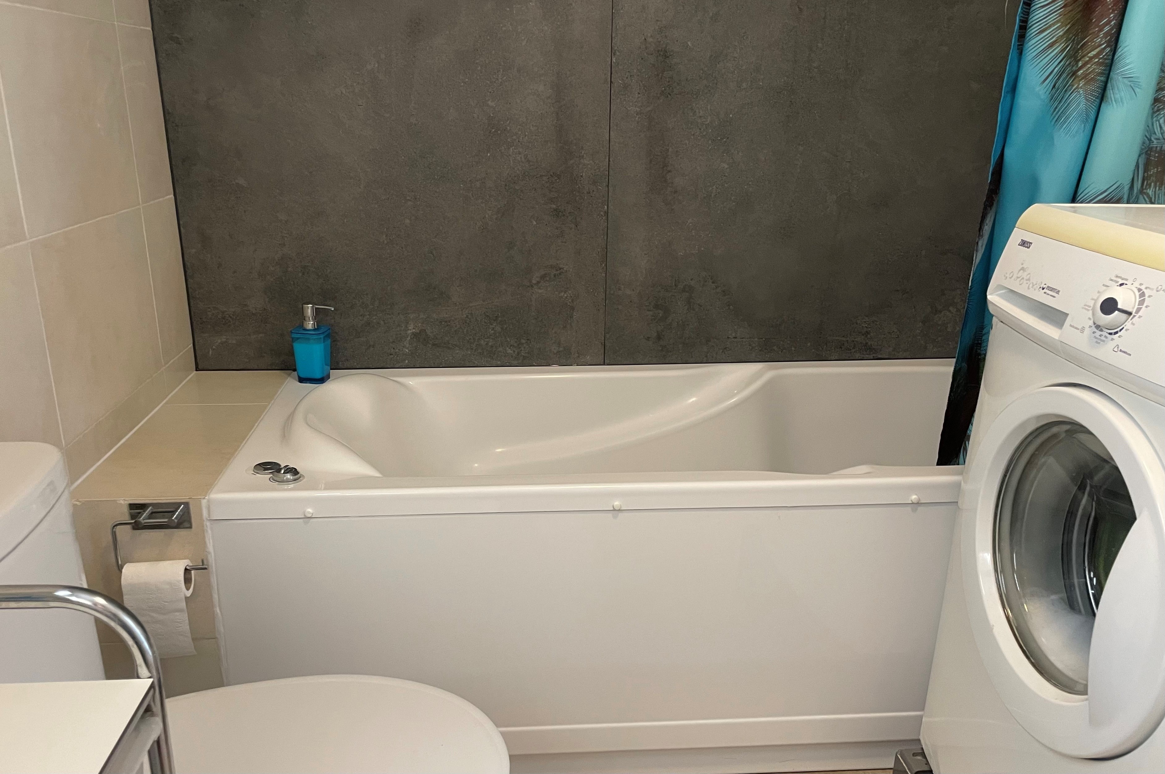 Stora WC 2